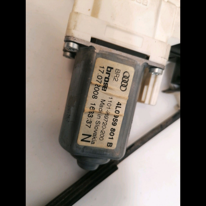 Mecanisme+moteur leve-glace arg occasion AUDI Q7 I Phase 2 04-2009->04-2015 4L0839461D 3