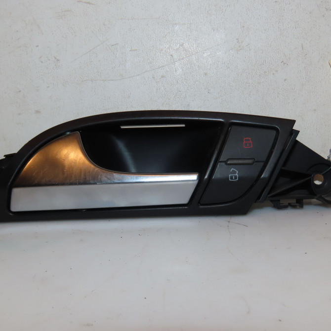 Poignee int porte avg occasion AUDI Q7 I Phase 2 04-2009->04-2015 4L0837019AH77 1