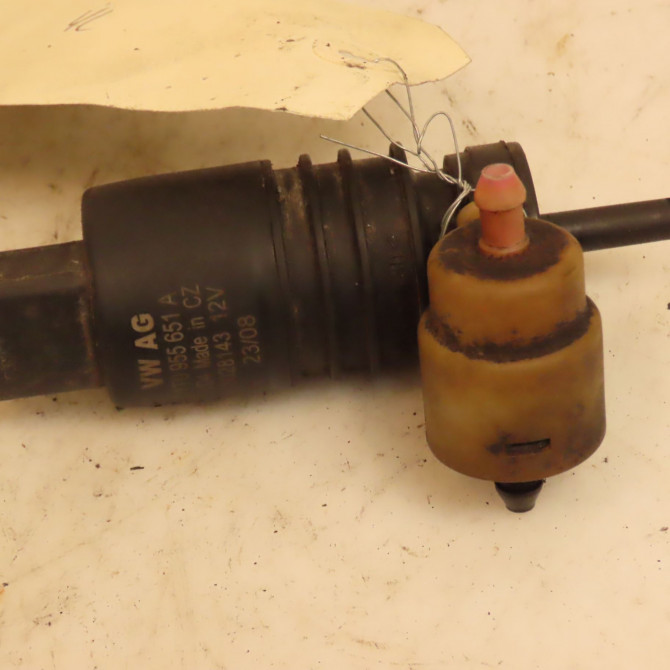 Pompe lave-glace avant occasion AUDI Q7 I Phase 2 04-2009->04-2015 1K6955651 2