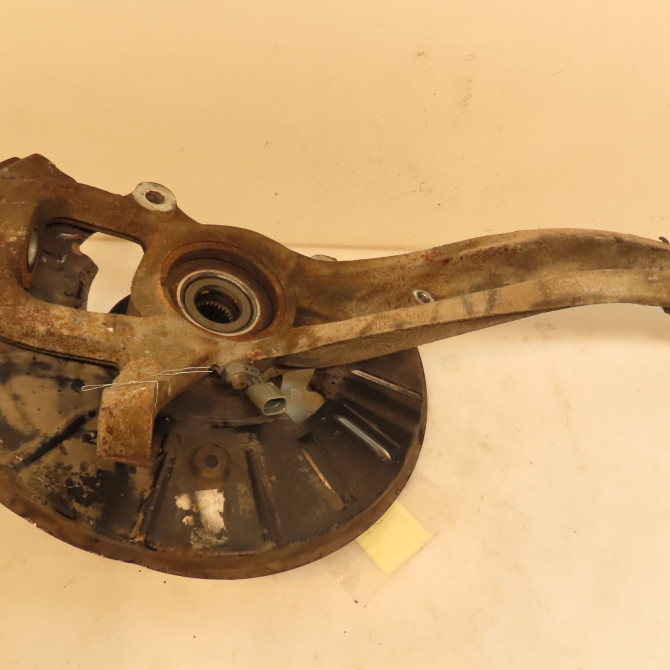 Moyeu avd occasion AUDI Q7 I Phase 2 04-2009->04-2015 7L0501655B 2