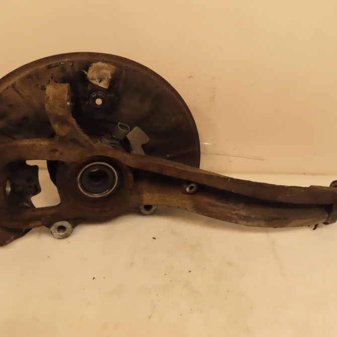 Moyeu avg occasion AUDI Q7 I Phase 2 04-2009->04-2015 7L0501655B 1