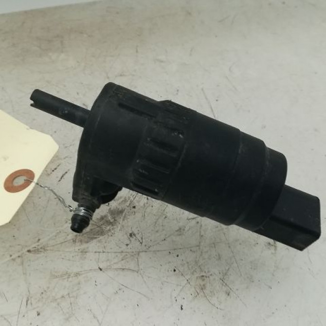 Pompe lave-glace avant occasion AUDI A3 II Phase 1 06-2003->06-2008 2.0 FSI150ch 1K6955651 1