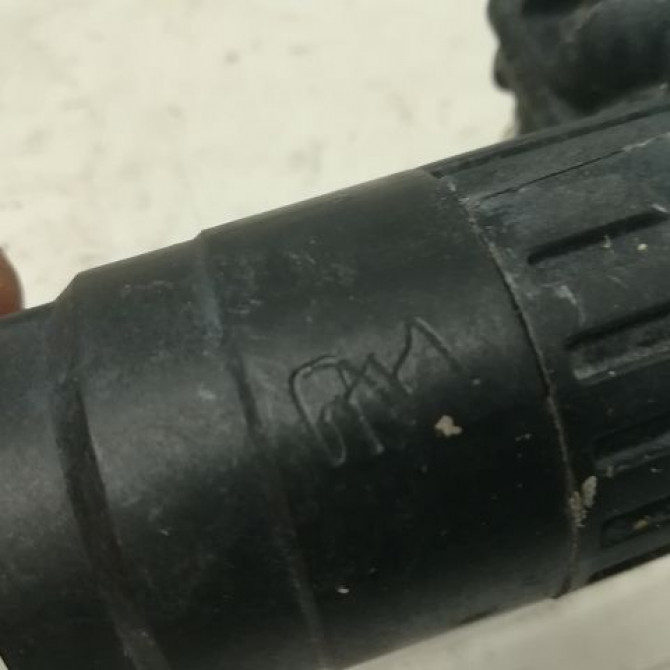 Pompe lave-glace avant occasion AUDI A3 II Phase 1 06-2003->06-2008 2.0 FSI150ch 1K6955651 3