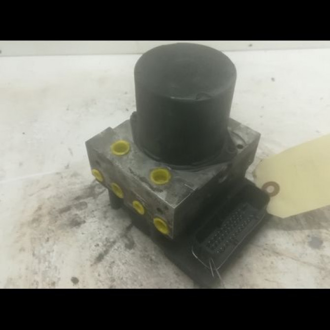 Unité hydraulique ABS occasion B.M.W. SERIE 5 V Phase 1 07-2003->03-2007 530d 218ch 1