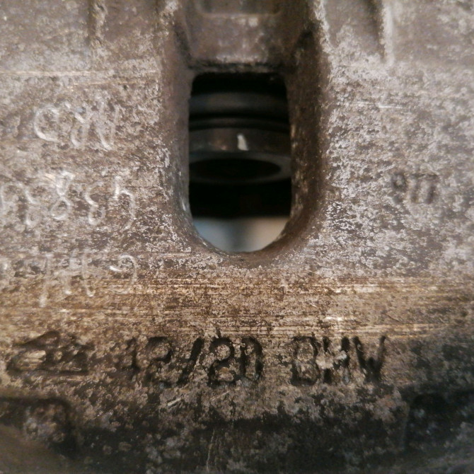 Etrier de frein arrière droit occasion B.M.W. SERIE 5 V Phase 1 07-2003->03-2007 530d 218ch 34216758058 3