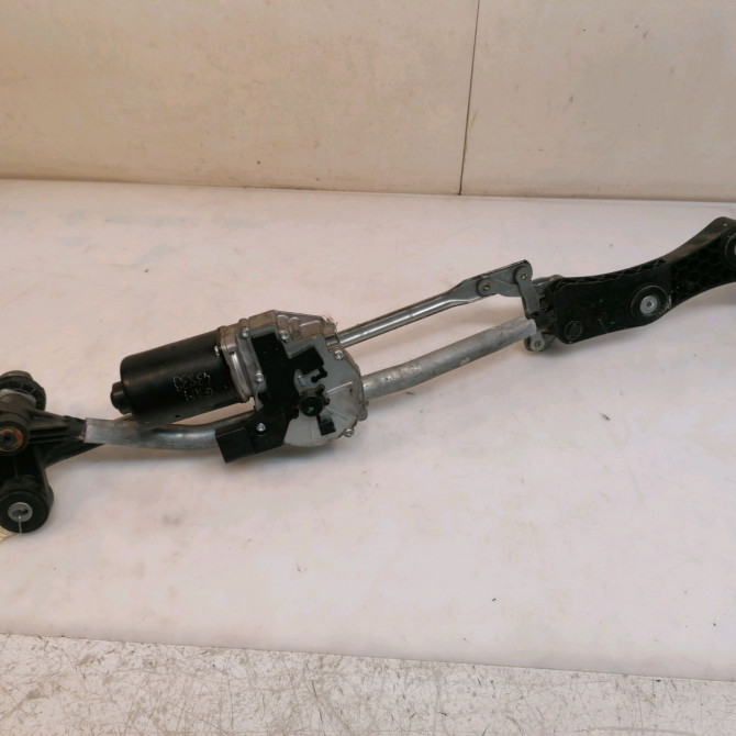 Moteur essuie-glace avant occasion B.M.W. SERIE 5 V Phase 1 07-2003->03-2007 530d 218ch 61617194029 2