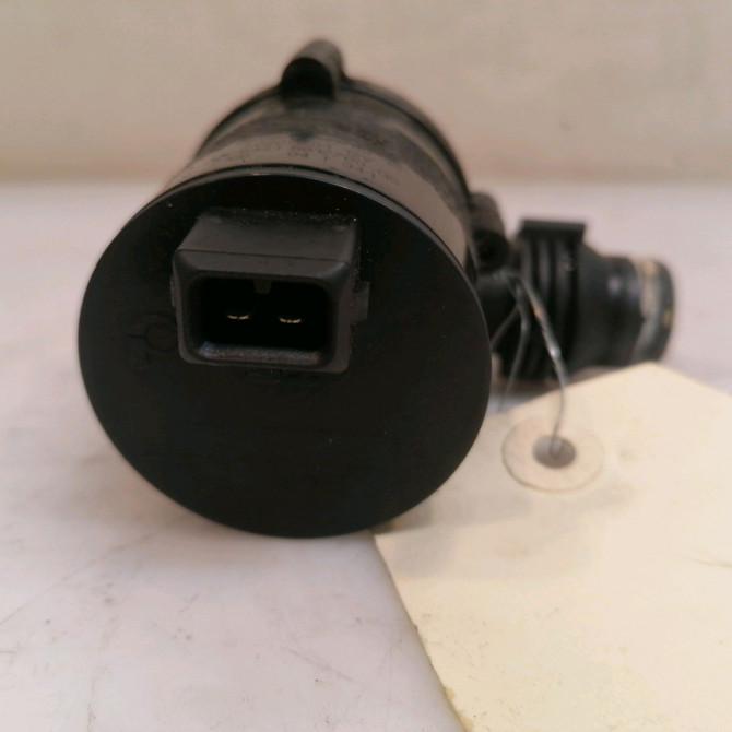Pompe a eau occasion B.M.W. SERIE 5 V Phase 1 07-2003->03-2007 530d 218ch 11517790472 4