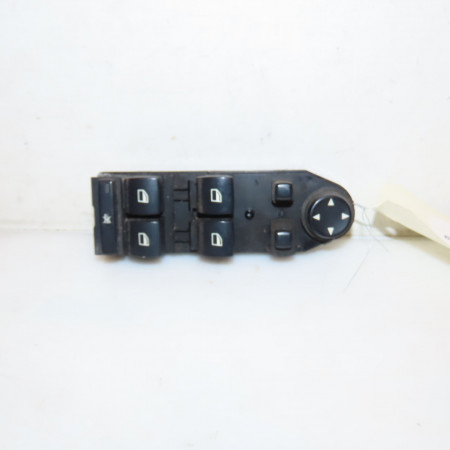 Commande lève-glace porte avant gauche occasion B.M.W. SERIE 5 V Phase 1 07-2003->03-2007 530d 218ch