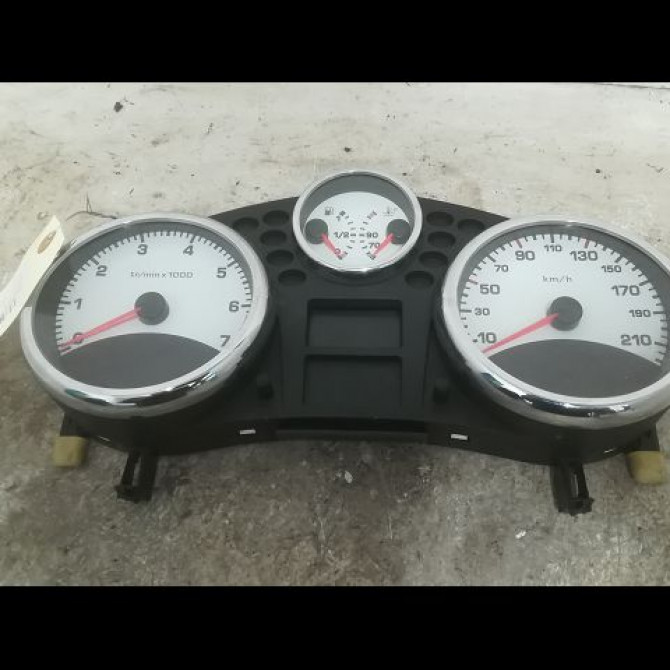 Compteur occasion PEUGEOT 207 Phase 1 04-2006->06-2013 1.4 VTI 16v 95ch 6103JG 1