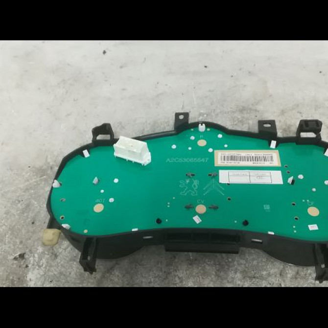 Compteur occasion PEUGEOT 207 Phase 1 04-2006->06-2013 1.4 VTI 16v 95ch 6103JG 2