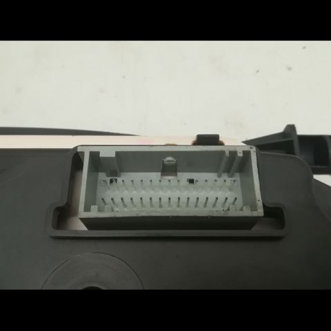 Compteur occasion RENAULT CLIO II Phase 1 03-1998->06-2001 8200261086 3