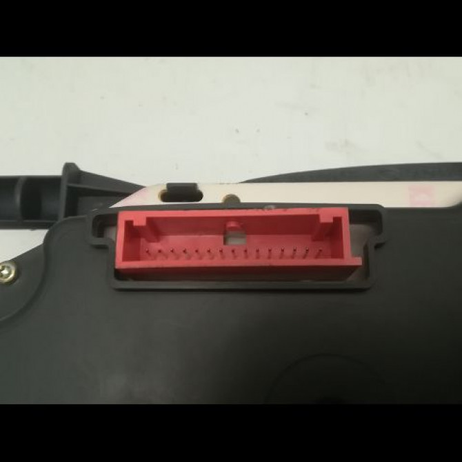 Compteur occasion RENAULT CLIO II Phase 1 03-1998->06-2001 8200261086 4