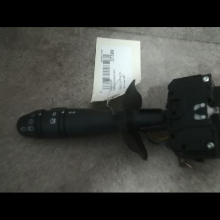 Commande clignotant occasion RENAULT CLIO II Phase 2 06-2001->07-2006 1.5 DCI 65ch 7701066570