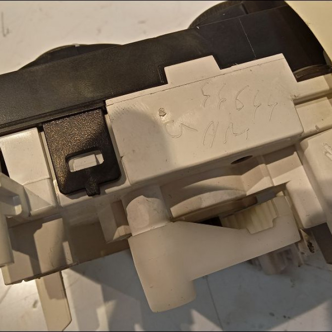 Commande de chauffage occasion PEUGEOT 308 I 6452G1 3