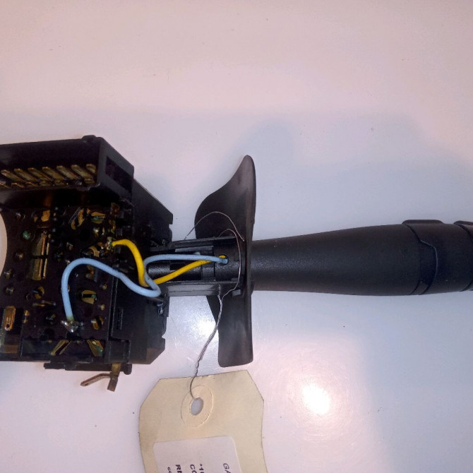 Commande clignotant occasion RENAULT CLIO II 7701066570 2