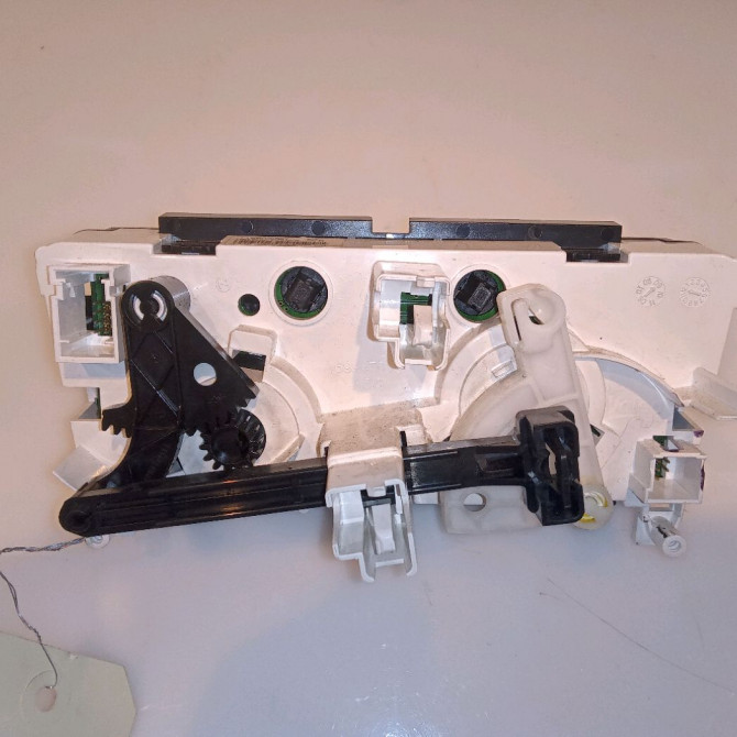 Commande de chauffage occasion PEUGEOT 308 I 6452G1 2