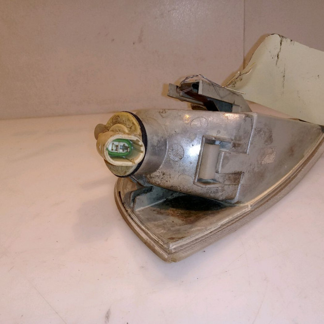 Clignotant gauche occasion RENAULT ESPACE II Phase 1 04-1991->02-1995 2.2i 110ch 2