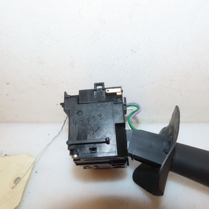 Commande clignotant occasion RENAULT CLIO II Phase 2 06-2001->07-2006 1.5 DCI 80ch 7701066570 3