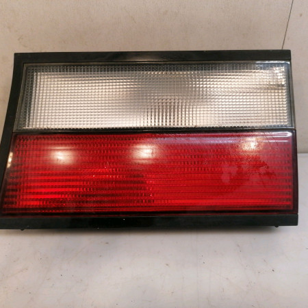 Feu arrière intérieur droit occasion CITROEN XANTIA Phase 2 BREAK 12-1997->06-2001 6351K1
