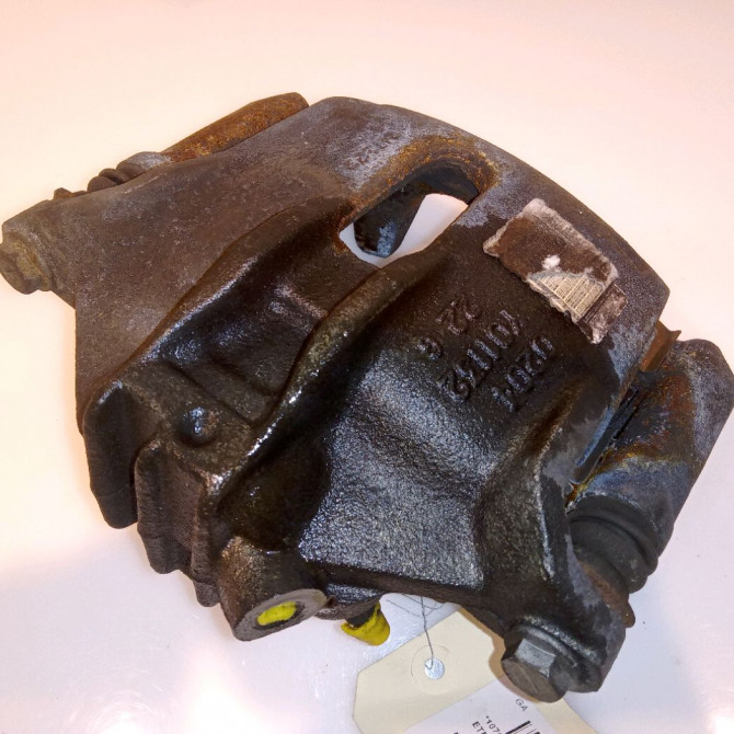 Etrier de frein avant droit occasion PEUGEOT 208 208 Phase 1 2012-03-01->2015-09-30 1.2 VTI 82ch 1617292180 2