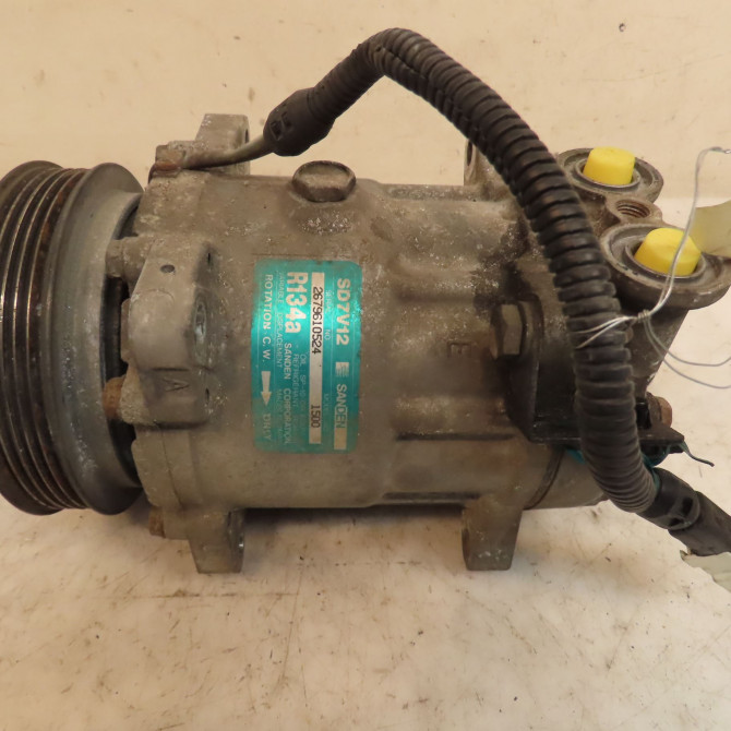 Compresseur air conditionne occasion PEUGEOT 106 Phase 1 09-1991->04-1996 1.1i 6453GC 2