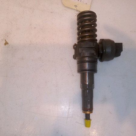 Injecteur occasion VOLKSWAGEN POLO IV Phase 2 05-2005->09-2009 1.4 TDI 70ch 38130073BN
