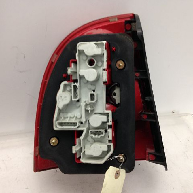 Feu arrière droit occasion VOLKSWAGEN PASSAT IV Phase 2 10-2000->03-2005 1.9 TDI 130ch 3B5945096AE 3