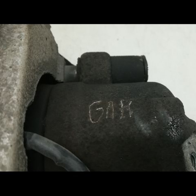 Etrier de frein avant gauche occasion AUDI A4 II Phase 2 09-2004->04-2008 2.0 TDi 140ch 8E0615123A 4