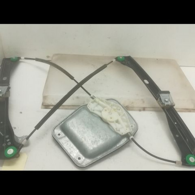 Mecanisme + moteur lève-glace avant droit occasion VOLKSWAGEN JETTA III Phase 1 09-2005->12-2010 1.9 TDI 105ch 1K5837462B 2