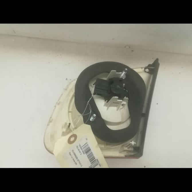 Feu arrière interieur gauche occasion VOLKSWAGEN JETTA III Phase 1 09-2005->12-2010 1.9 TDI 105ch 1K5945093G 2