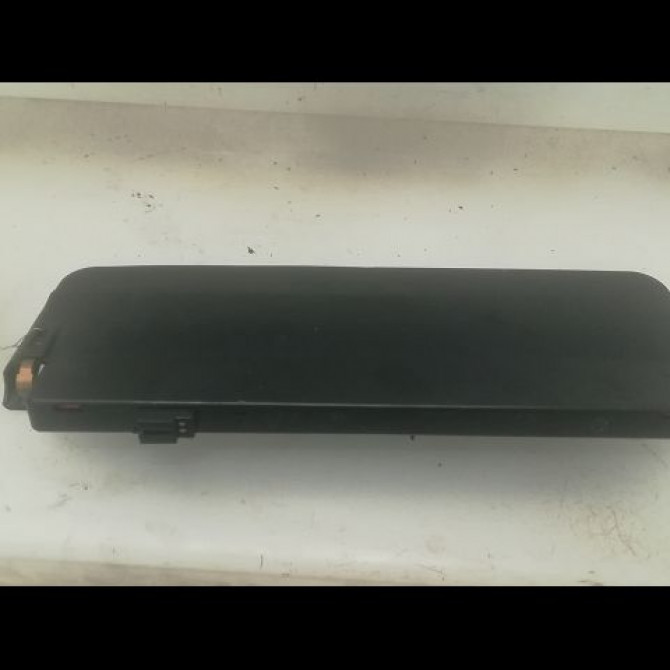 Feux stop supplementaire occasion VOLKSWAGEN JETTA III Phase 1 09-2005->12-2010 1.9 TDI 105ch 3C5945087 2