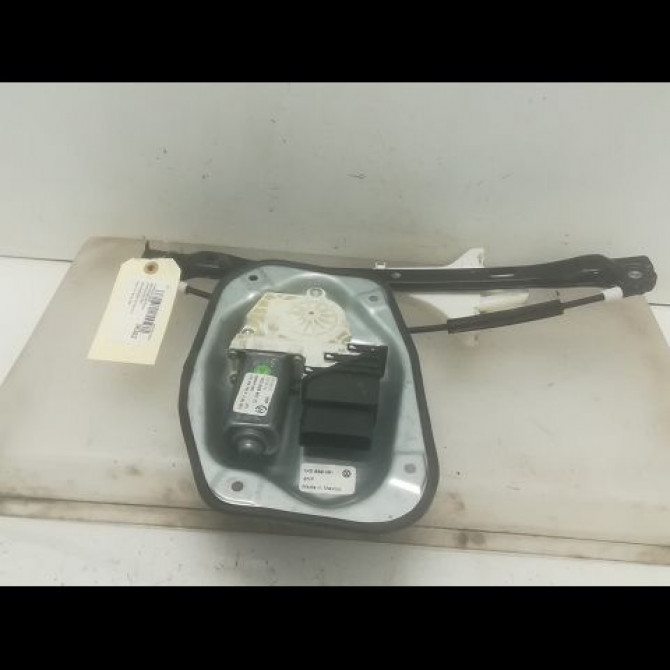 Mecanisme+moteur leve-glace arg occasion VOLKSWAGEN JETTA III Phase 1 09-2005->12-2010 1.9 TDI 105ch 1K5839401G 1