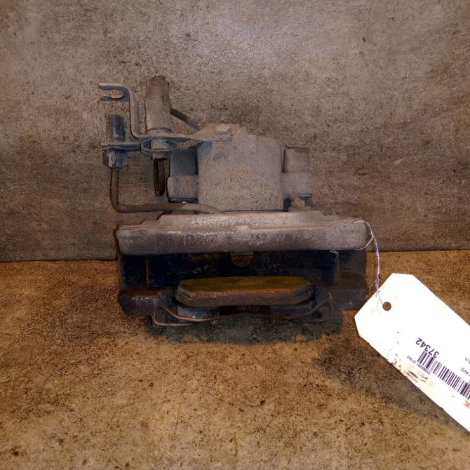 Etrier de frein avant droit occasion AUDI A4 II Phase 2 09-2004->04-2008 1.9 TDI 115ch 8E0615124A 2