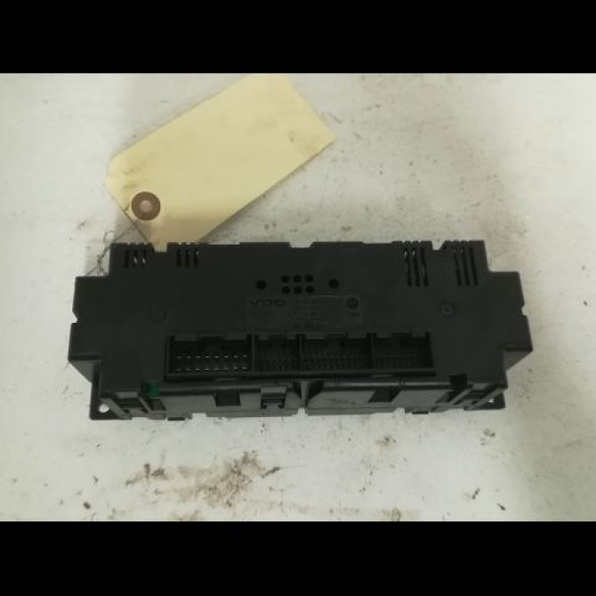 Commande de chauffage occasion VOLKSWAGEN PASSAT IV 3B1907044J 2