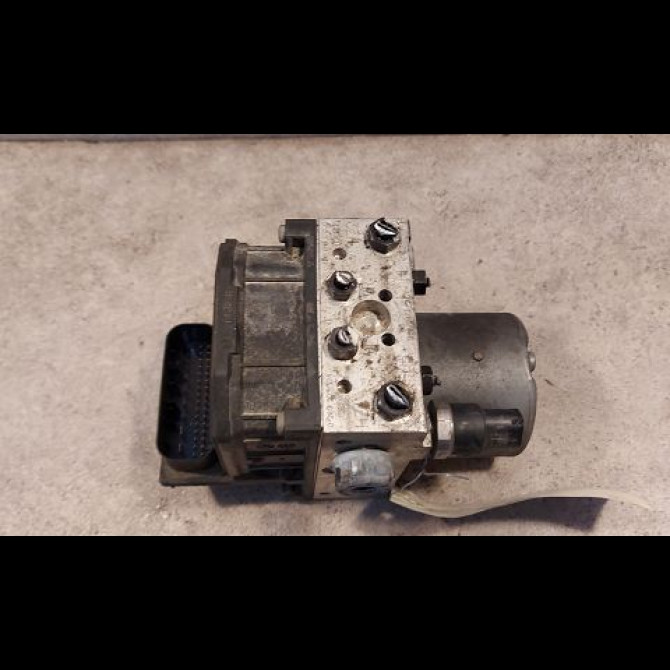 Unité hydraulique ABS occasion VOLKSWAGEN PASSAT IV Phase 2 10-2000->03-2005 1.9 TDI 100ch 4B0614517J 2