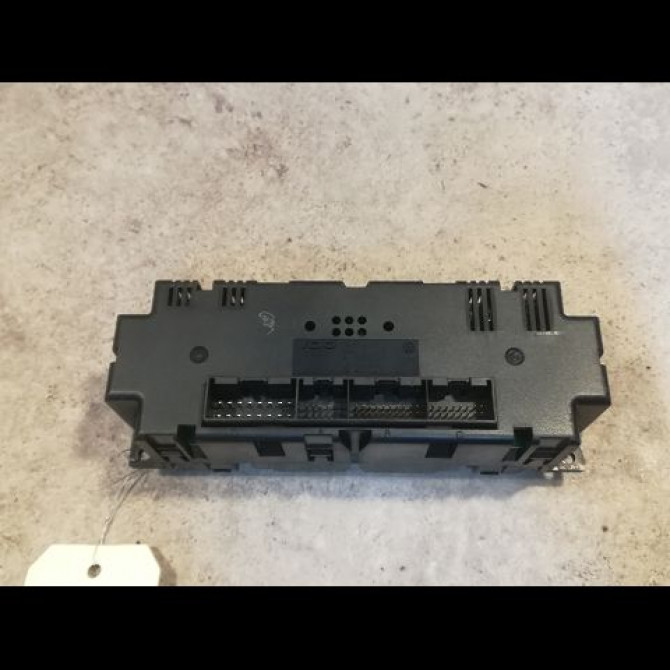 Commande de chauffage occasion VOLKSWAGEN PASSAT IV Phase 2 10-2000->03-2005 3B1907044J 2