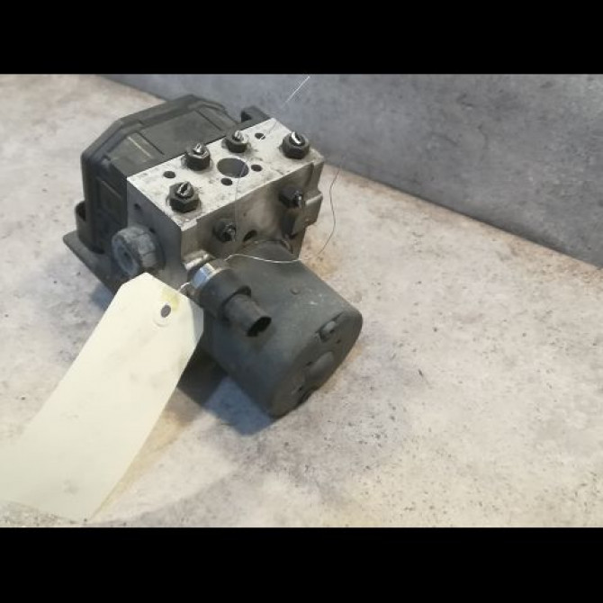 Unité hydraulique ABS occasion VOLKSWAGEN PASSAT IV Phase 2 10-2000->03-2005 4B0614517J 2