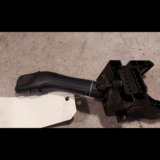 Commande essuie glace occasion VOLKSWAGEN PASSAT IV Phase 1 10-1996->10-2000 1.9 TDI 110ch 4B0953503G01C 2