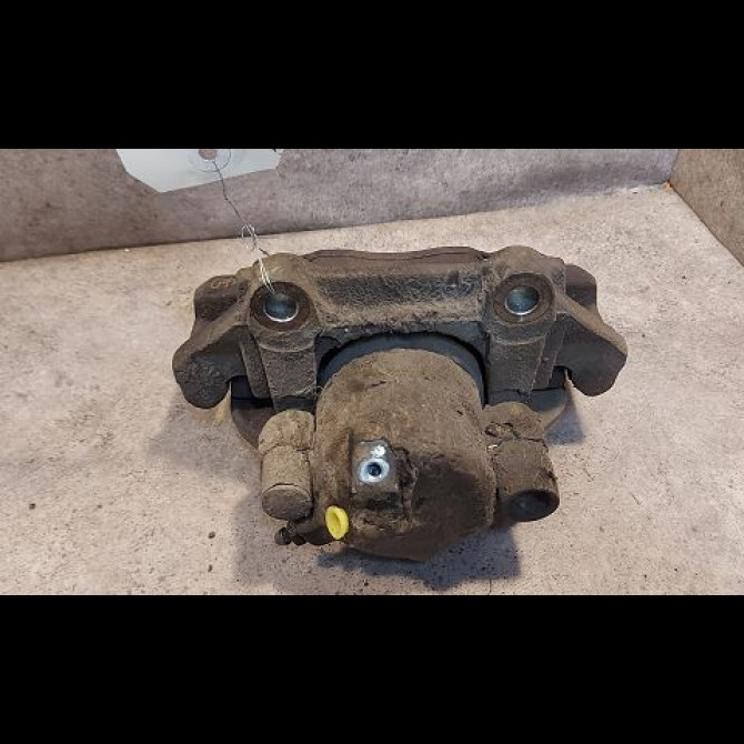 Etrier de frein avant gauche occasion VOLKSWAGEN PASSAT IV Phase 1 10-1996->10-2000 1.9 TDI 110ch 8E0615123A 2