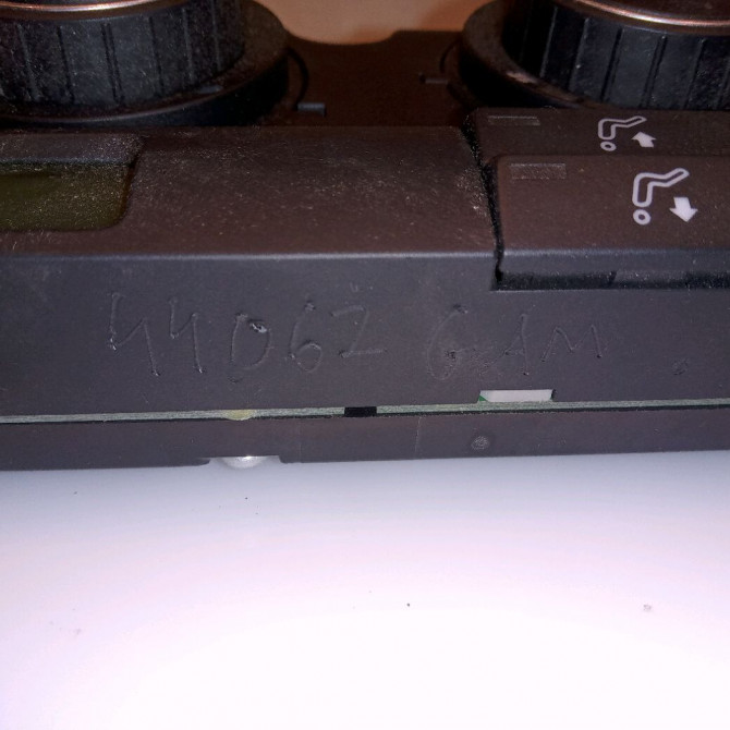 Commande de chauffage occasion VOLKSWAGEN GOLF PLUS Phase 1 03-2005->03-2009 1.9 TDI 105ch 1K0907044BR 3