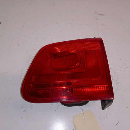 Feu arrière intérieur droit occasion VOLKSWAGEN TIGUAN I TIGUAN I Phase 2 2011-04-01->2016-12-31 2.0 TDI 140ch 5N0945094H