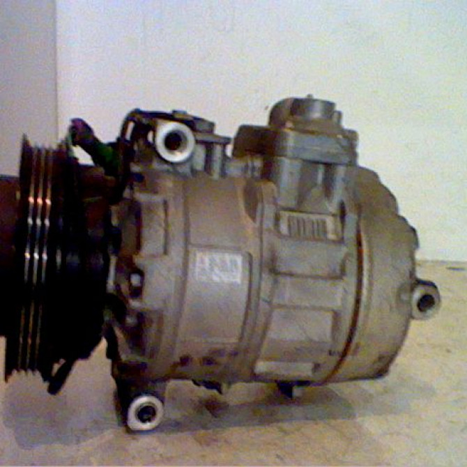 Compresseur air conditionne occasion VOLKSWAGEN PASSAT IV Phase 2 10-2000->03-2005 1.9 TDI 100ch 8D0260805R 2