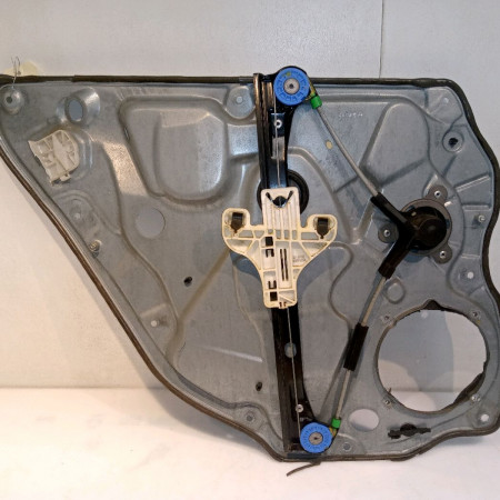 Mecanisme leve-glace arrière droit occasion VOLKSWAGEN POLO IV Phase 2 05-2005->09-2009 1.4 TDI 70ch 6Q4839462D