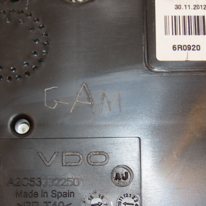 Compteur occasion VOLKSWAGEN POLO V Phase 2 02-2014->... 1.4 TDI 90ch 6R0920861J 3