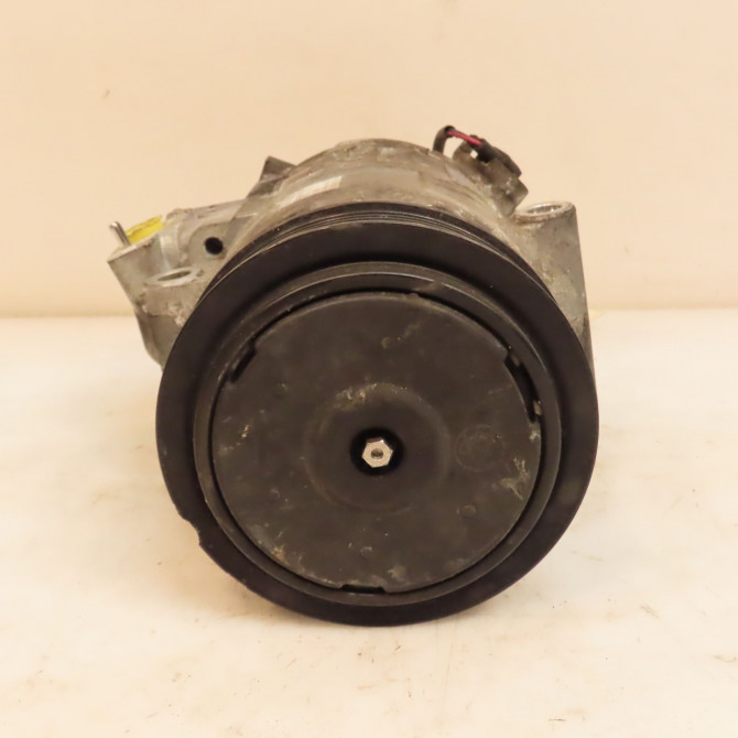 Compresseur air conditionne occasion VOLKSWAGEN POLO IV Phase 2 05-2005->09-2009 1.4 TDI 70ch 6Q0820808F 1