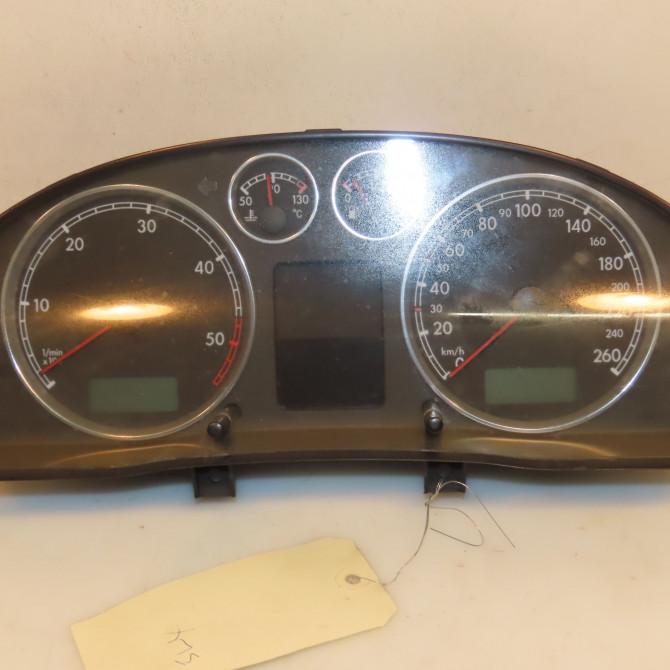 Compteur occasion VOLKSWAGEN PASSAT IV Phase 2 10-2000->03-2005 1.9 TDI 100ch 3B0920829AX 1