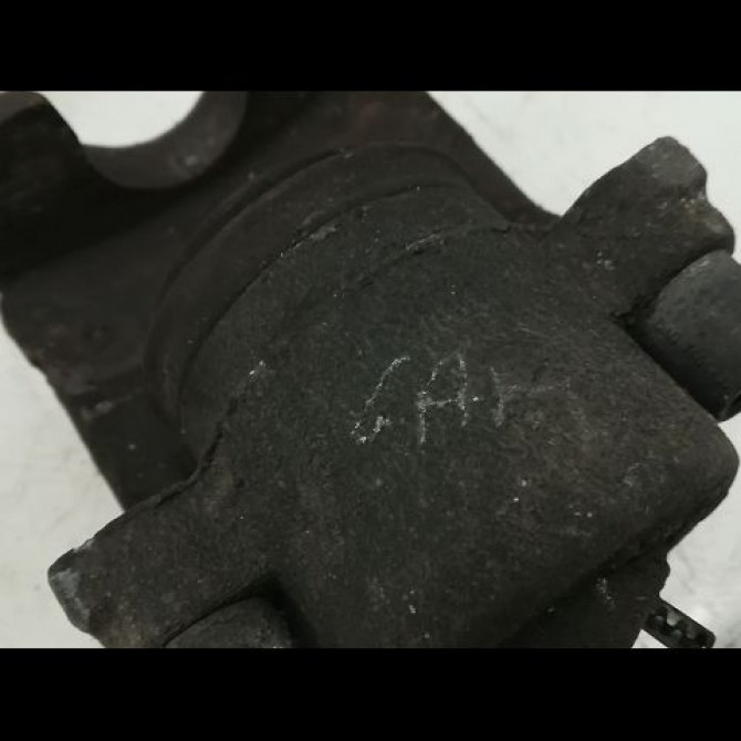 Etrier de frein avant droit occasion VOLKSWAGEN GOLF IV GOLF IV Phase 1 1998-01-01->2005-06-30 1.9 TDI 100ch 1J0615124D 3