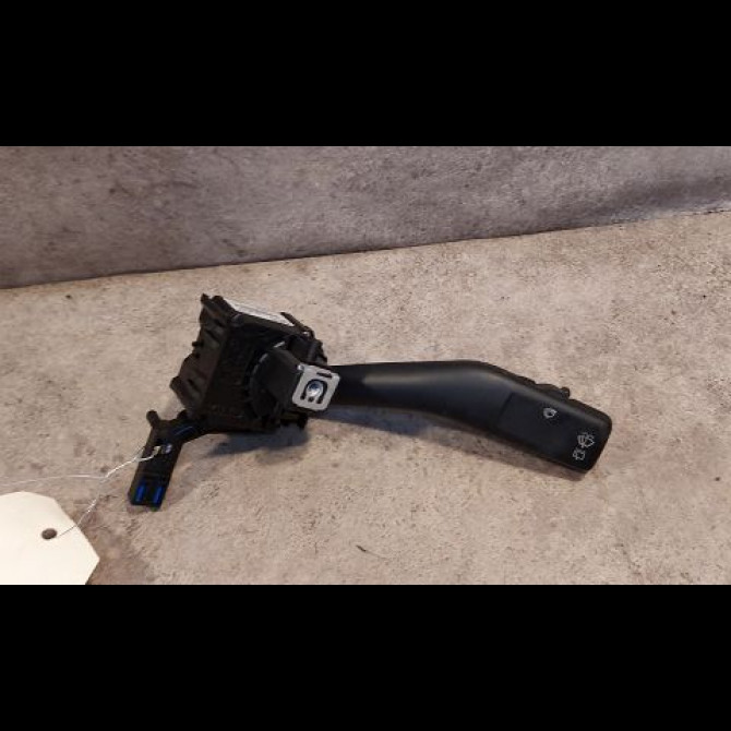 Commande essuie glace occasion VOLKSWAGEN TOURAN I Phase 1 03-2003->12-2006 1.9 TDI 105ch 1K0953519J9B9 1