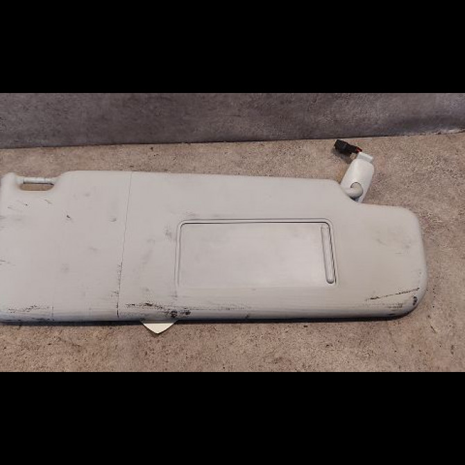 Pare-soleil droit occasion VOLKSWAGEN GOLF IV GOLF IV Phase 1 1998-01-01->2005-06-30 1.9 TDI 100ch 3B0857552AK2F4 1