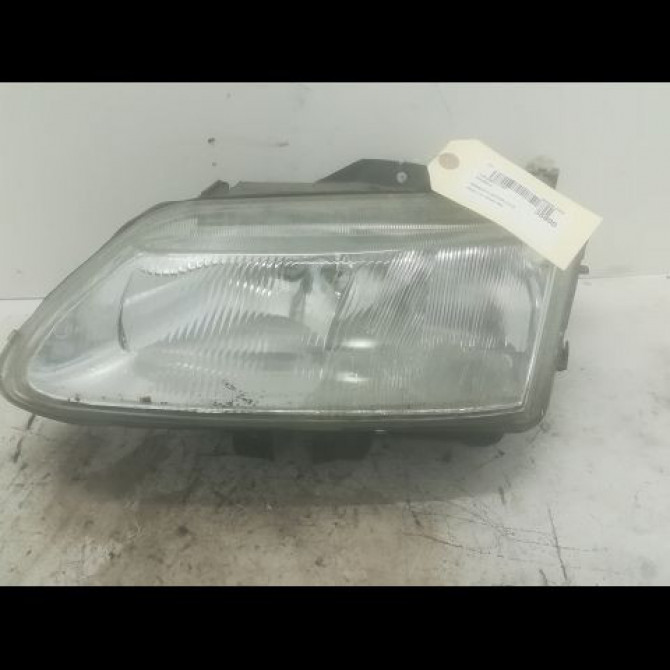 Phare gauche occasion RENAULT LAGUNA I Phase 1 01-1994->04-1998 2.2 D 7701038263 1